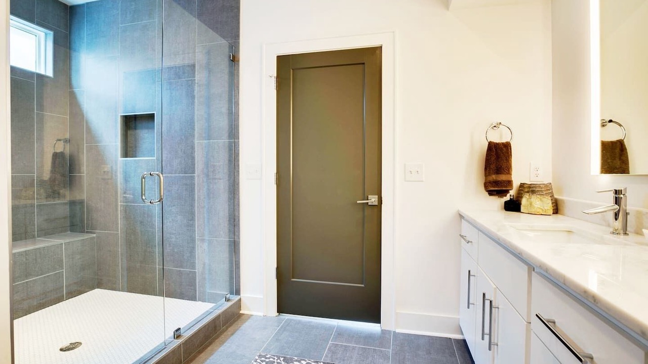 Photo of Bathroom in Hope Gardens