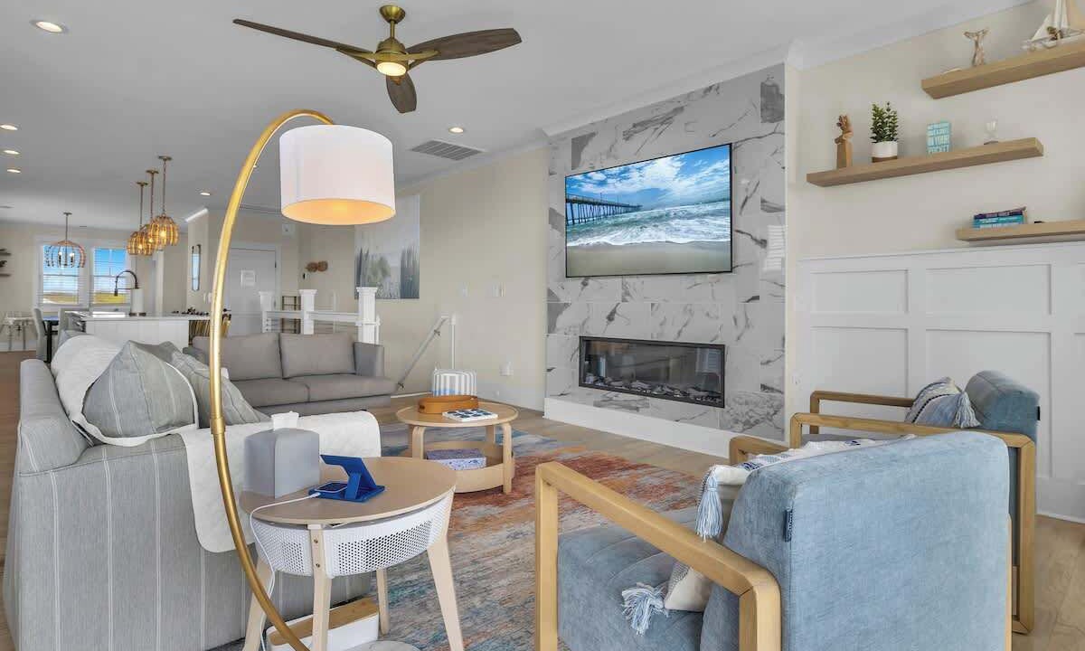 Photo of Livingroom in Wilmington Beach