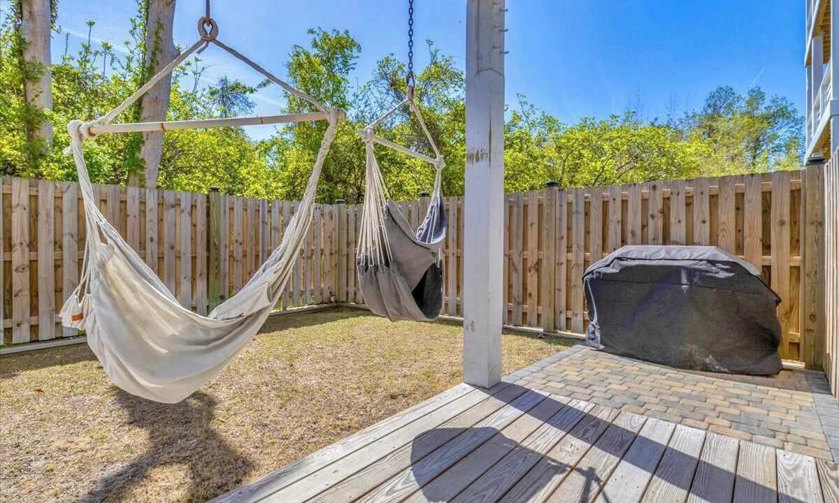 Photo of Patio Balcony in Wilmington Beach