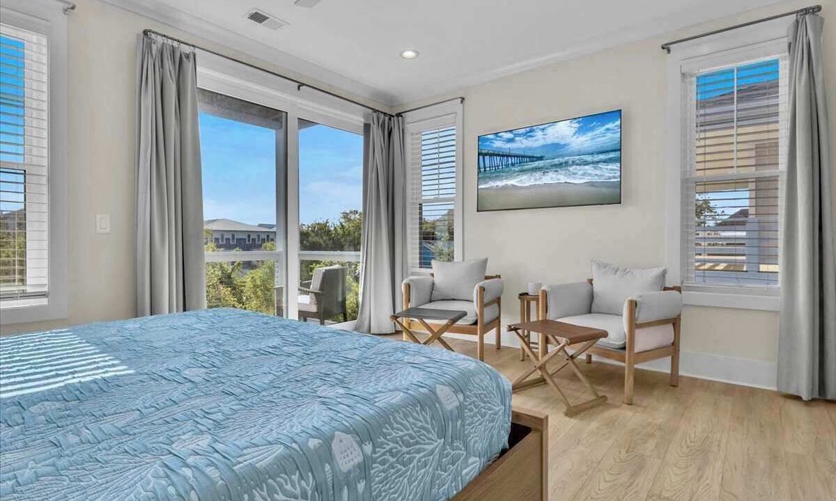 Photo of Bedroom in Wilmington Beach