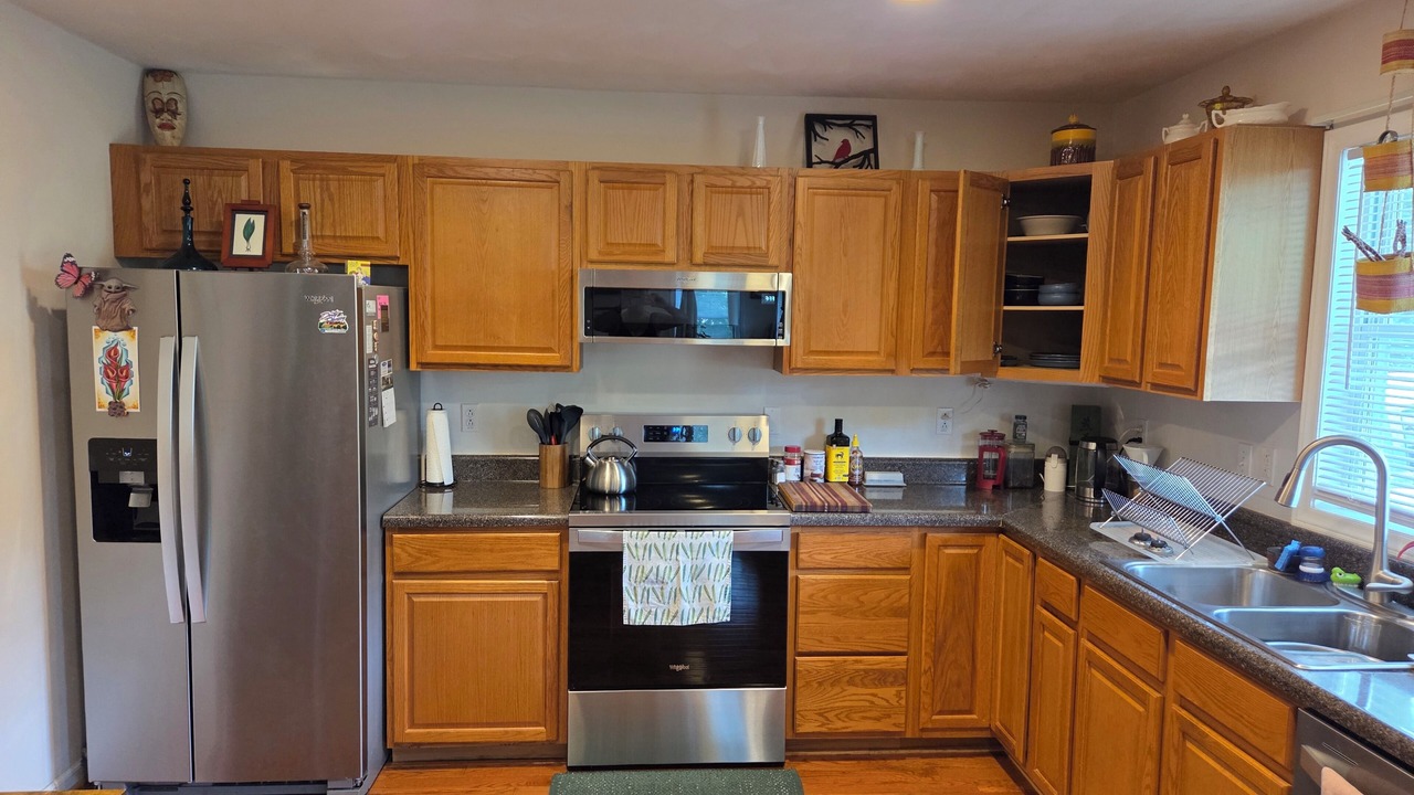 Photo of Kitchen in Goldbond