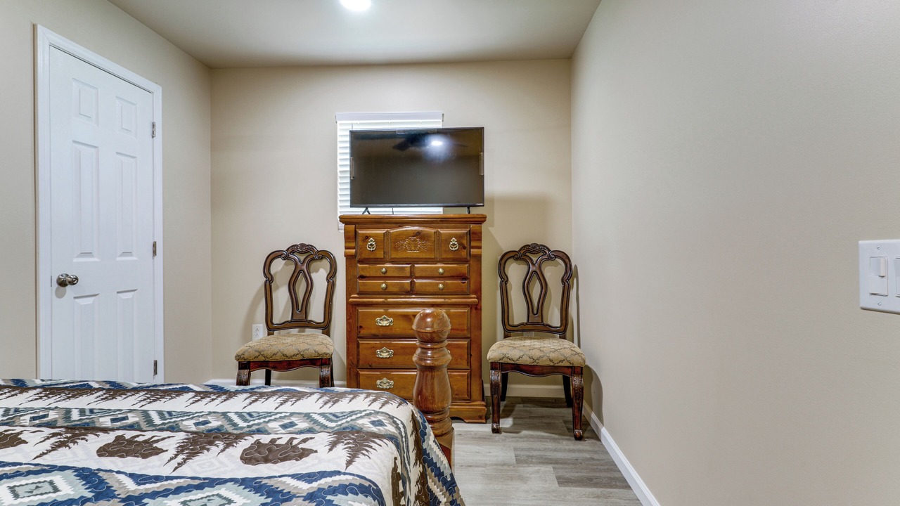 Photo of Bedroom in Townsend