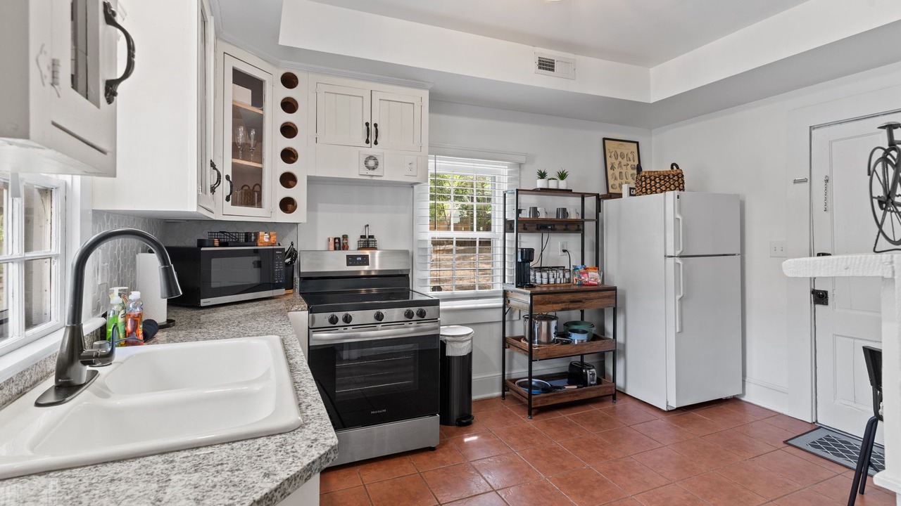 Photo of Kitchen in Wilmington Historic District