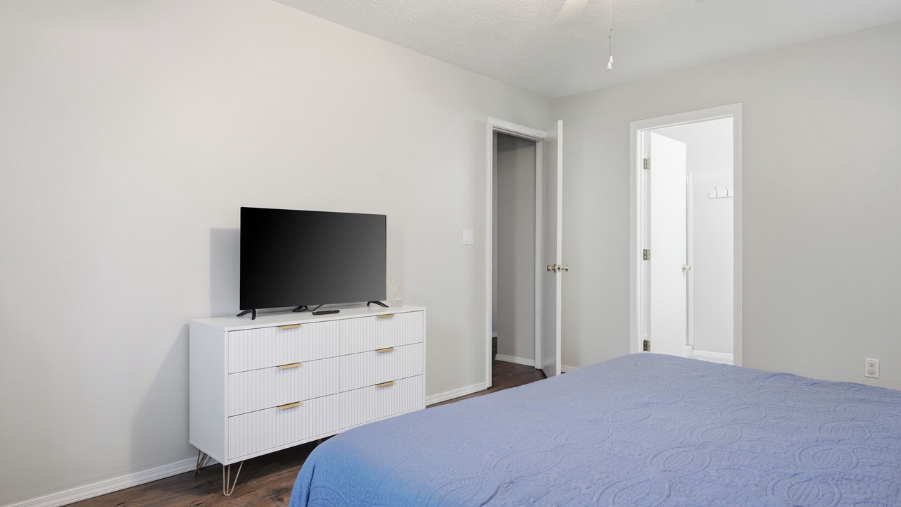 Photo of Bedroom in Muncie