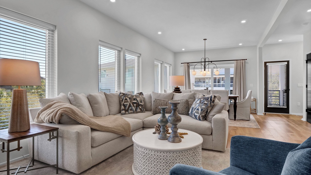 Photo of Livingroom in Wrightsville Beach