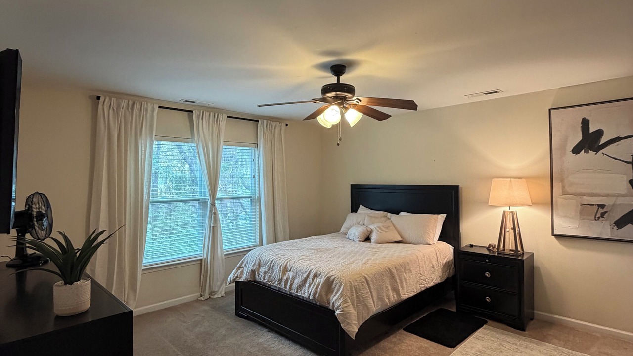 Photo of Bedroom in Silver Lake