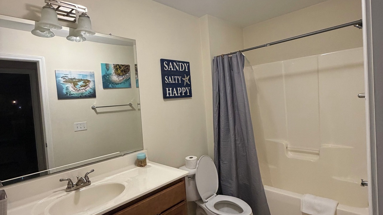 Photo of Bathroom in Silver Lake