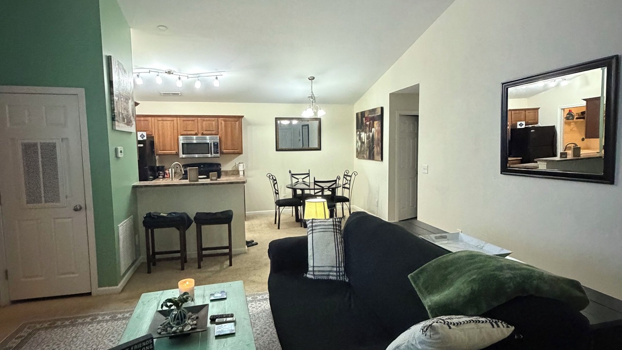 Photo of Livingroom in Silver Lake