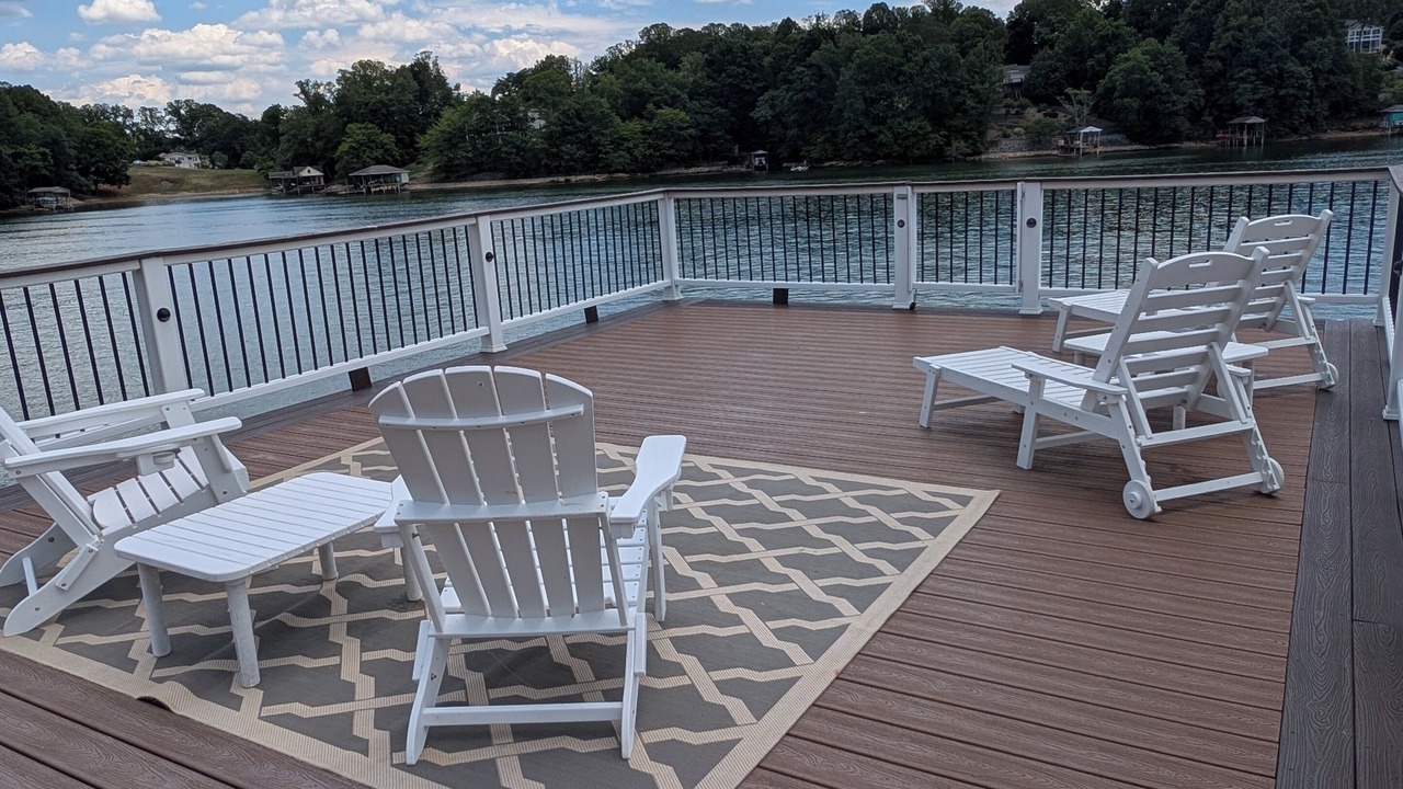 Photo of Patio Balcony in Goodview