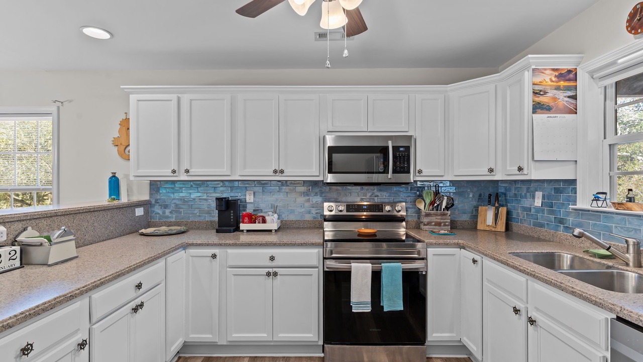 Photo of Kitchen in Tranquil Harbour