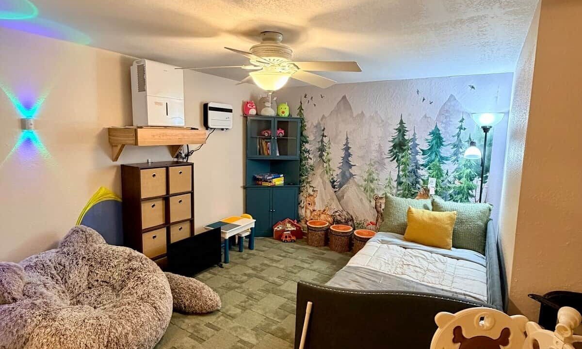 Photo of Bedroom in Waynesville