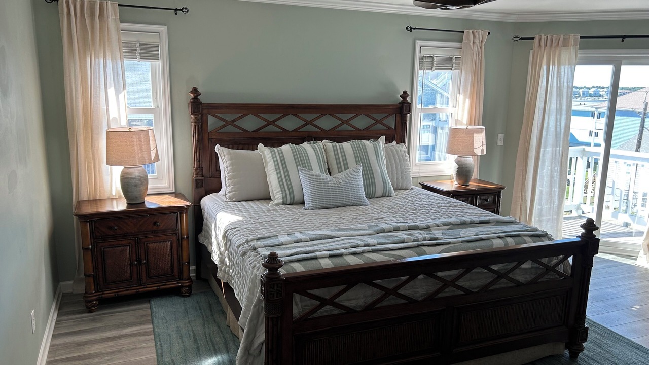 Photo of Bedroom in North Carolina Coast