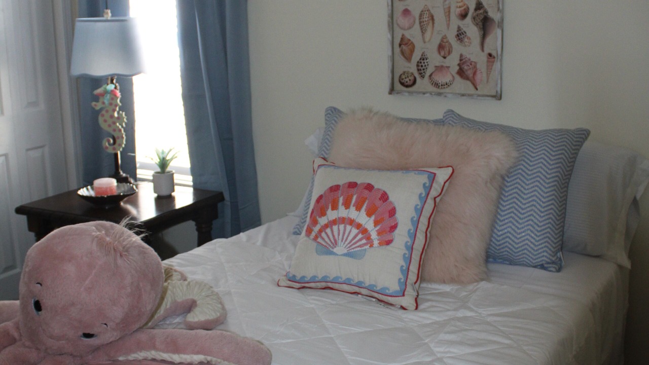 Photo of Bedroom in Silver Lake