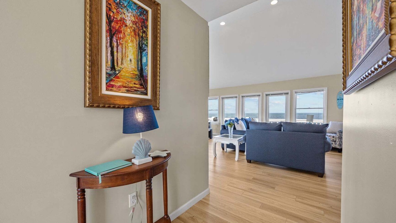 Photo of Livingroom in Avon
