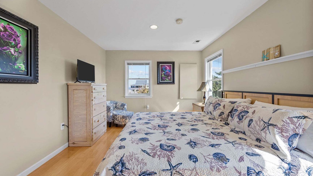 Photo of Bedroom in Avon