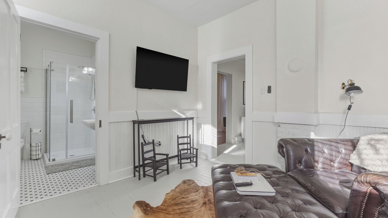 Photo of Bedroom in Bellepoint