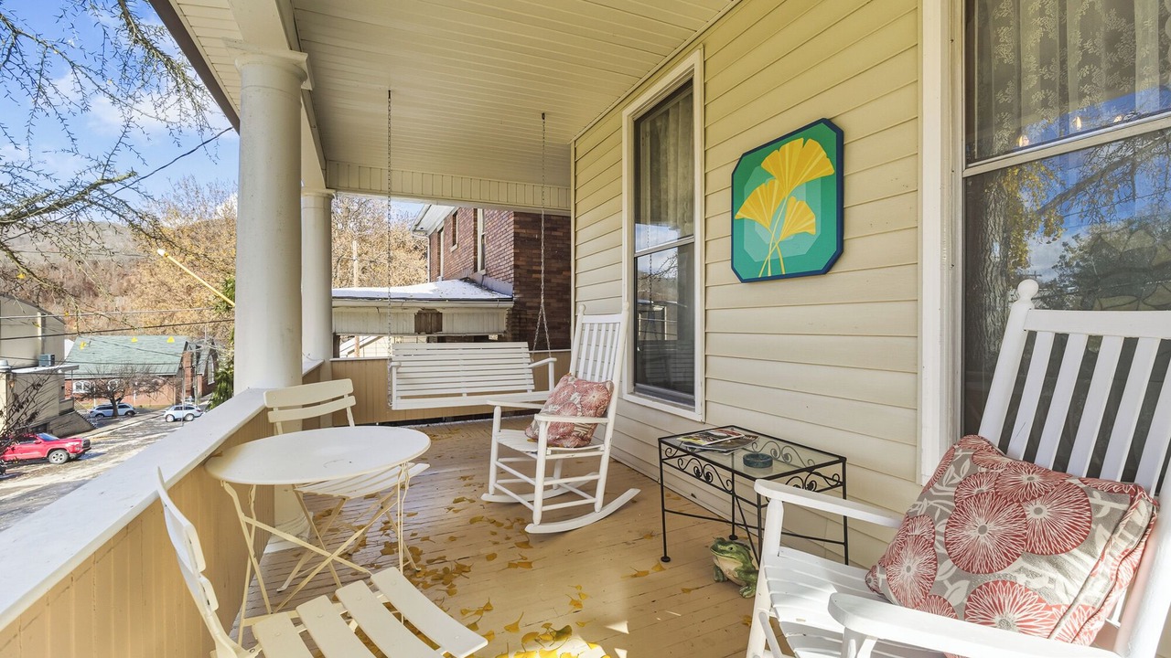 Photo of Outdoor in Bellepoint