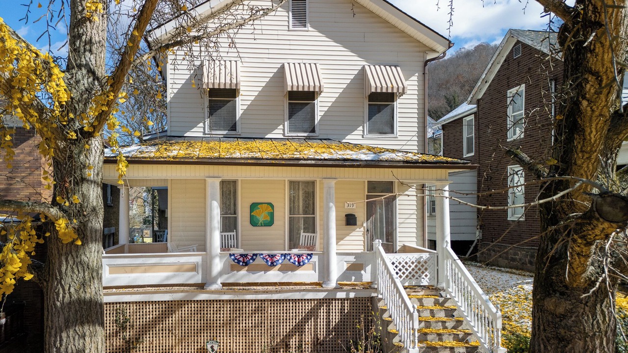 Photo of Outdoor in Bellepoint