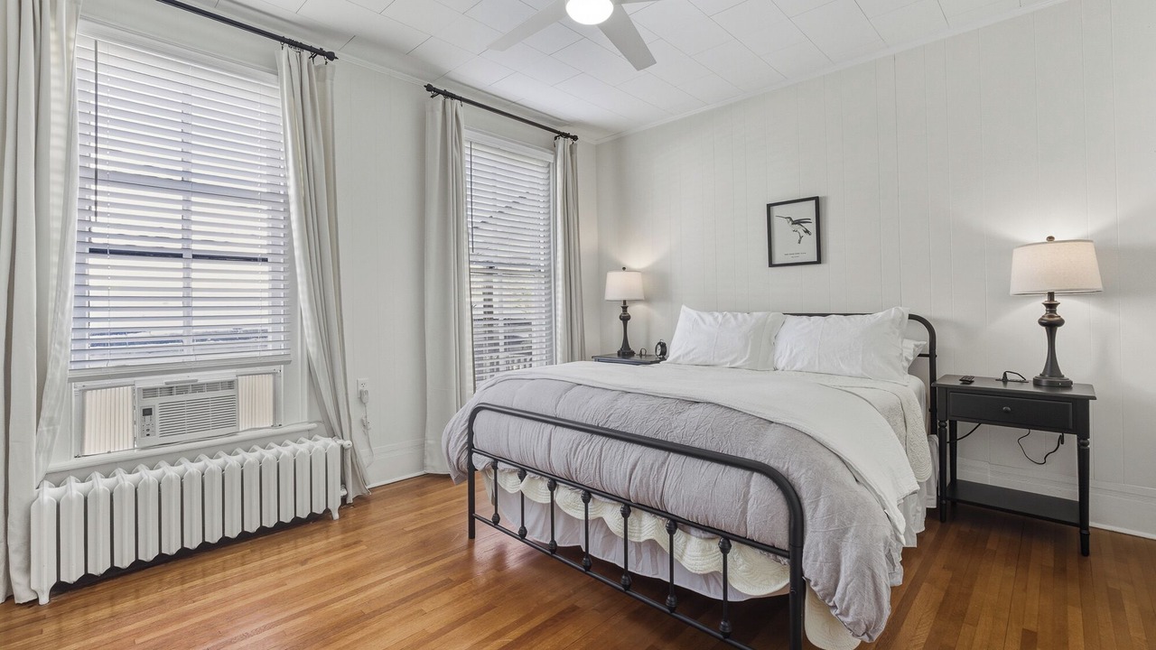 Photo of Bedroom in Bellepoint