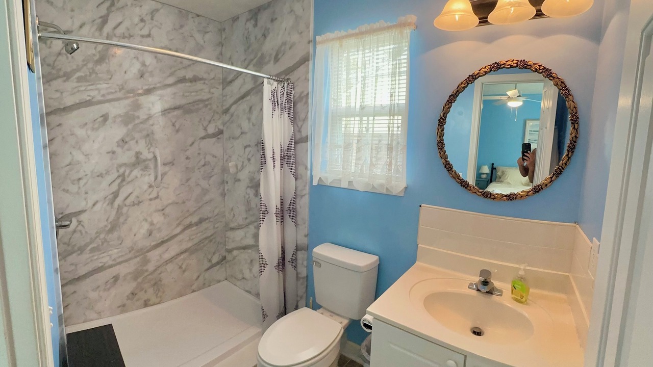 Photo of Bathroom in Tranquil Harbour