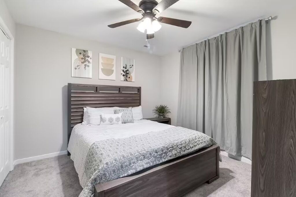 Photo of Bedroom in Colonial Heights