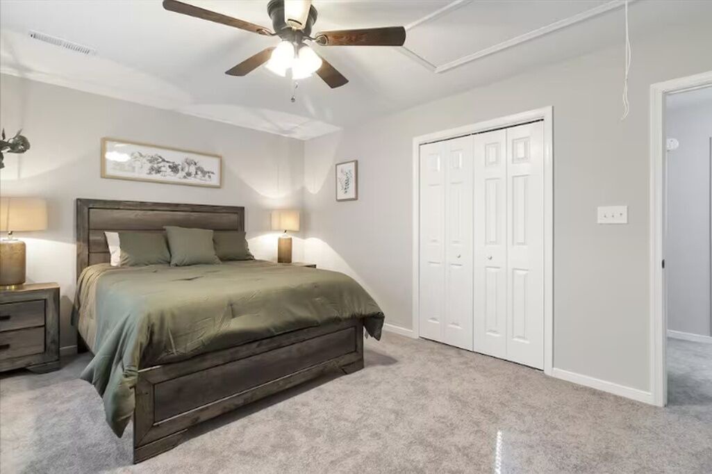 Photo of Bedroom in Colonial Heights