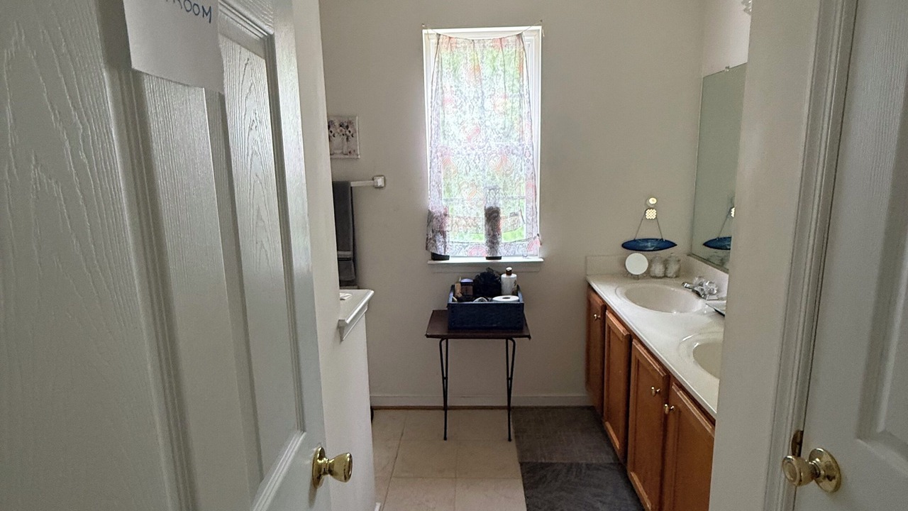 Photo of Bathroom in East Highland Park