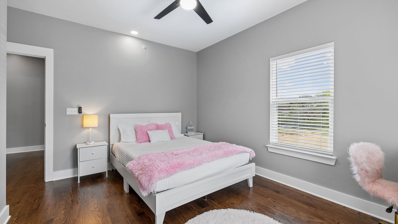 Photo of Bedroom in Ashland City