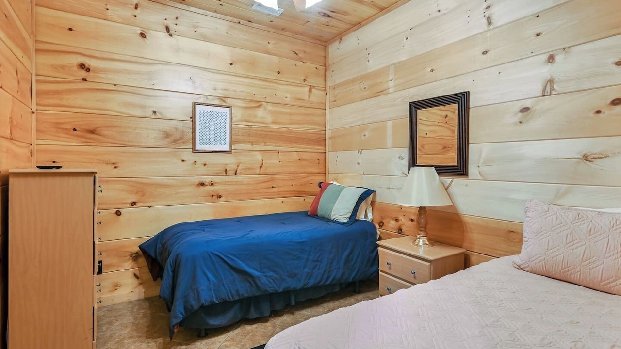Photo of Bedroom in Sunset Cove