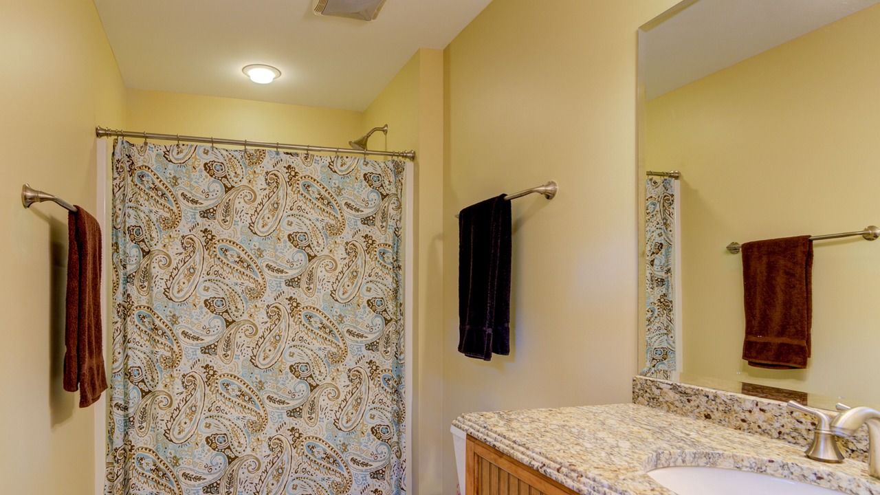 Photo of Bathroom in Westlake Corner
