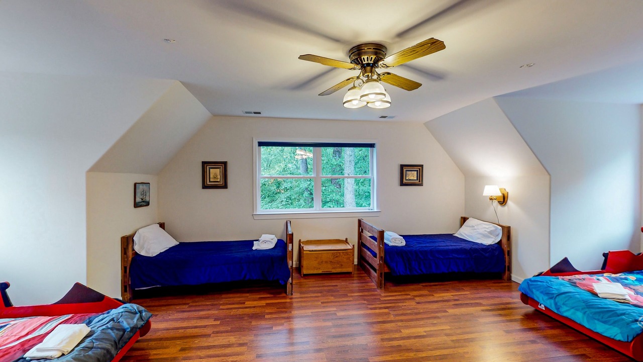 Photo of Bedroom in Goodview