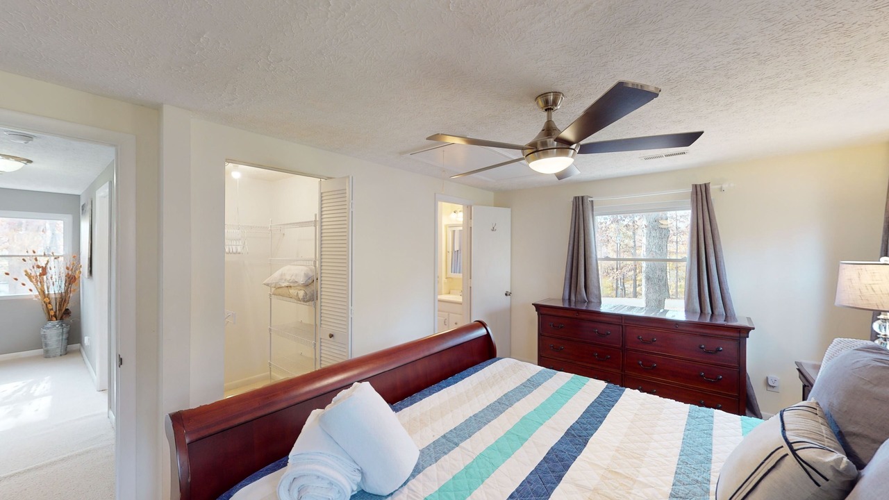 Photo of Bedroom in High Point