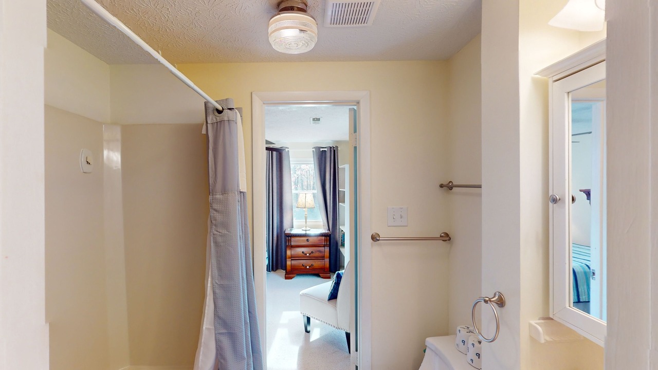 Photo of Bathroom in High Point