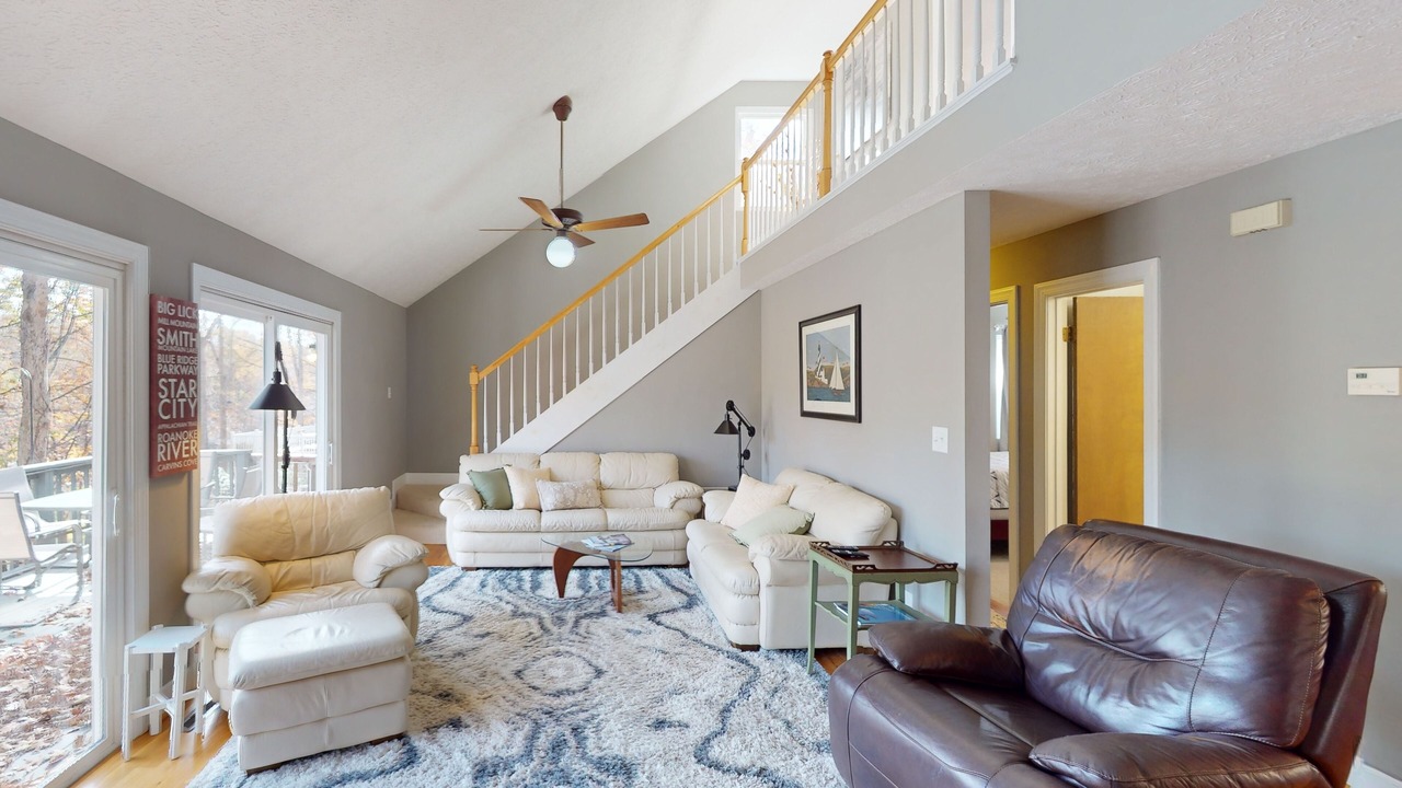 Photo of Livingroom in High Point