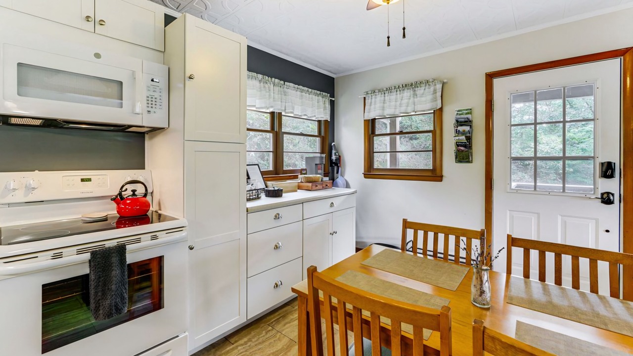 Photo of Kitchen in Sylva