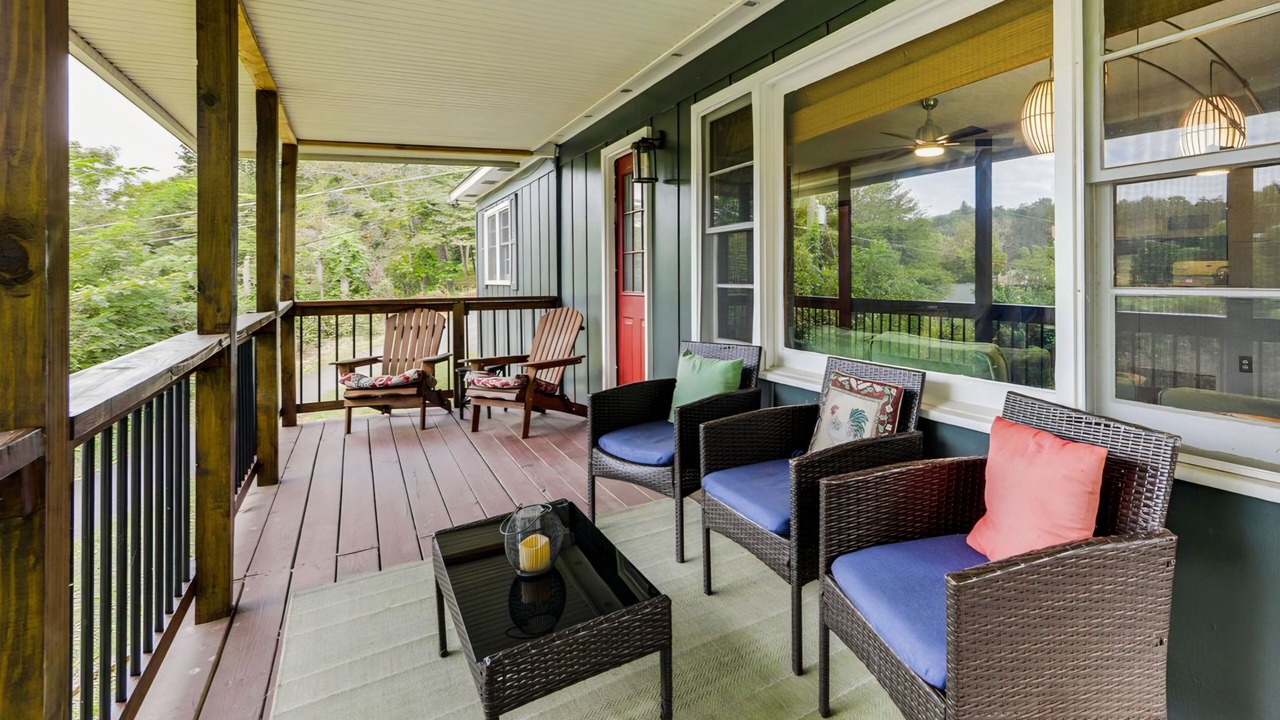 Photo of Patio Balcony in Sylva