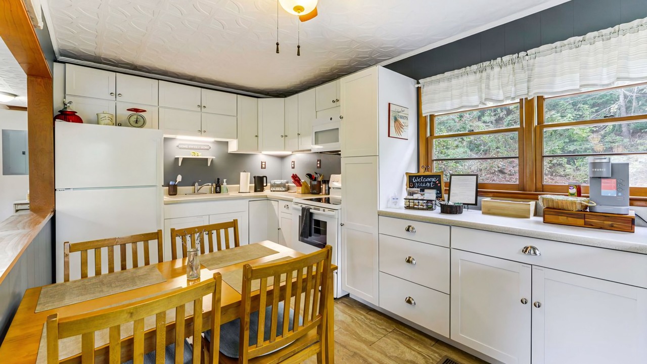 Photo of Kitchen in Sylva