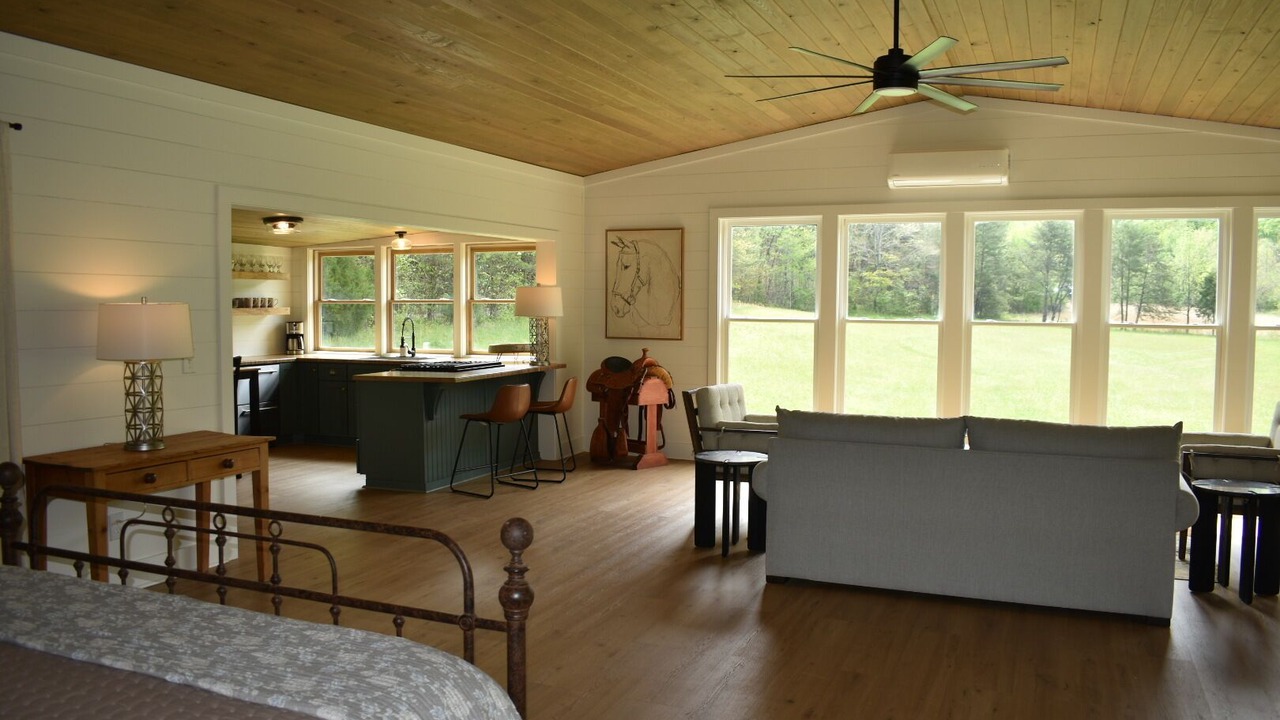 Photo of Bedroom in Chickamauga