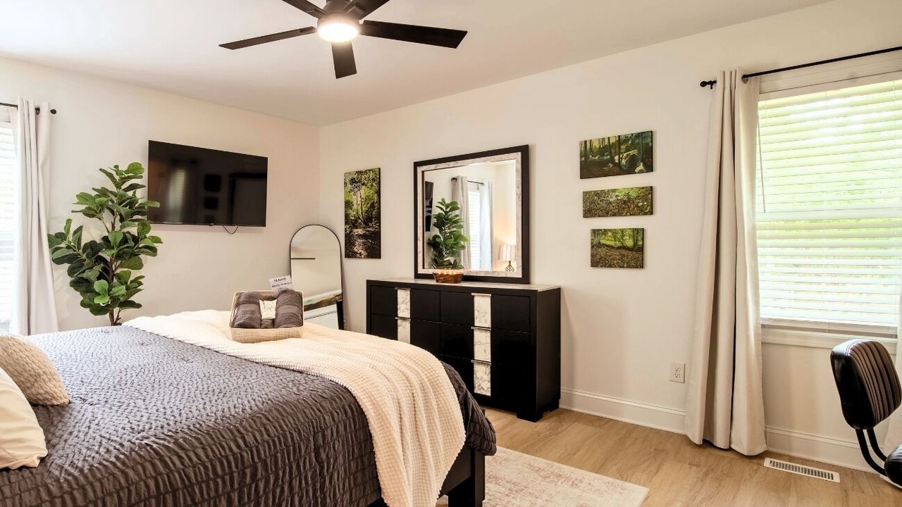Photo of Bedroom in Paw Creek
