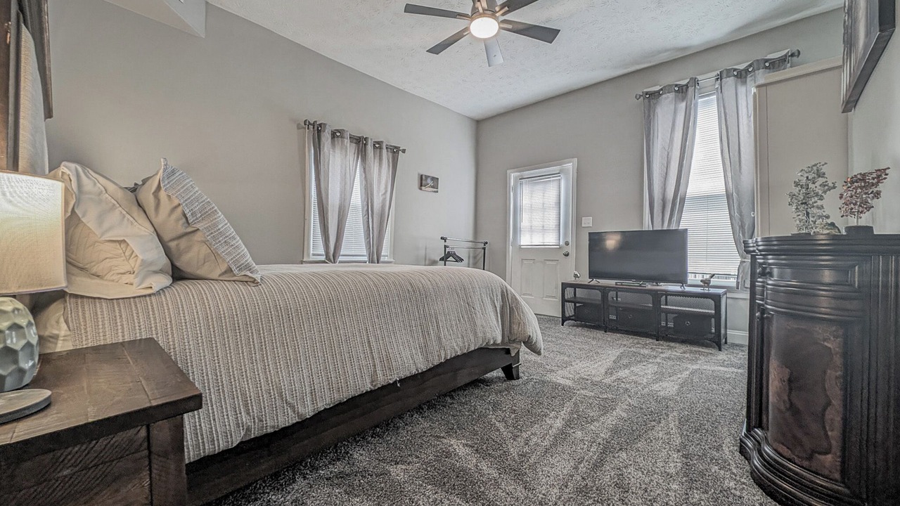 Photo of Bedroom in Park Hills