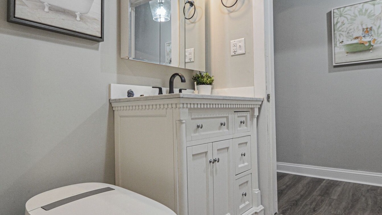 Photo of Bathroom in Park Hills