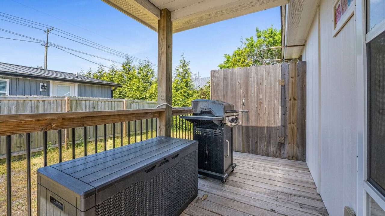 Photo of Patio Balcony in Morehead City