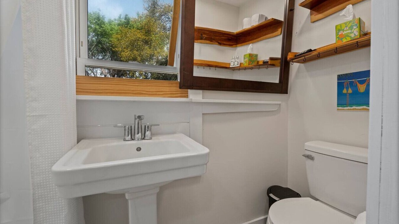 Photo of Bathroom in Morehead City