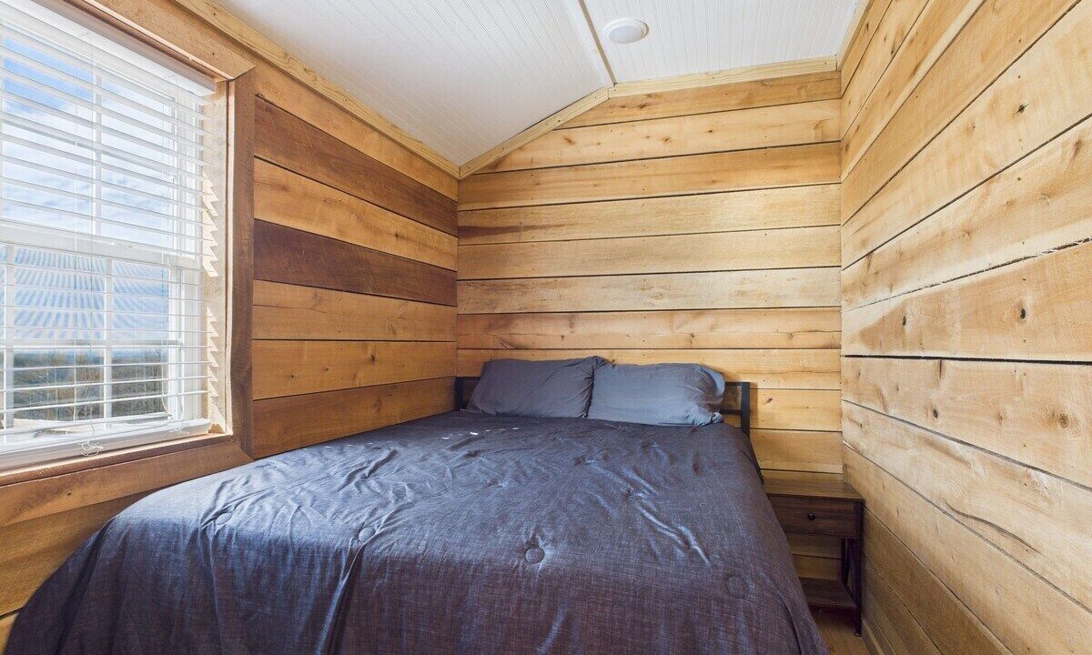 Photo of Bedroom in Northfork