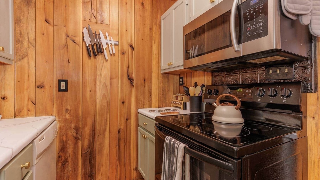 Photo of Kitchen in Cherokee