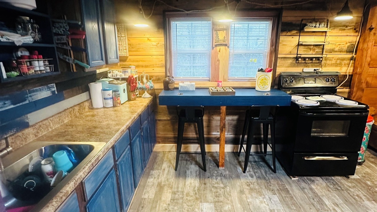Photo of Kitchen in Byrdstown
