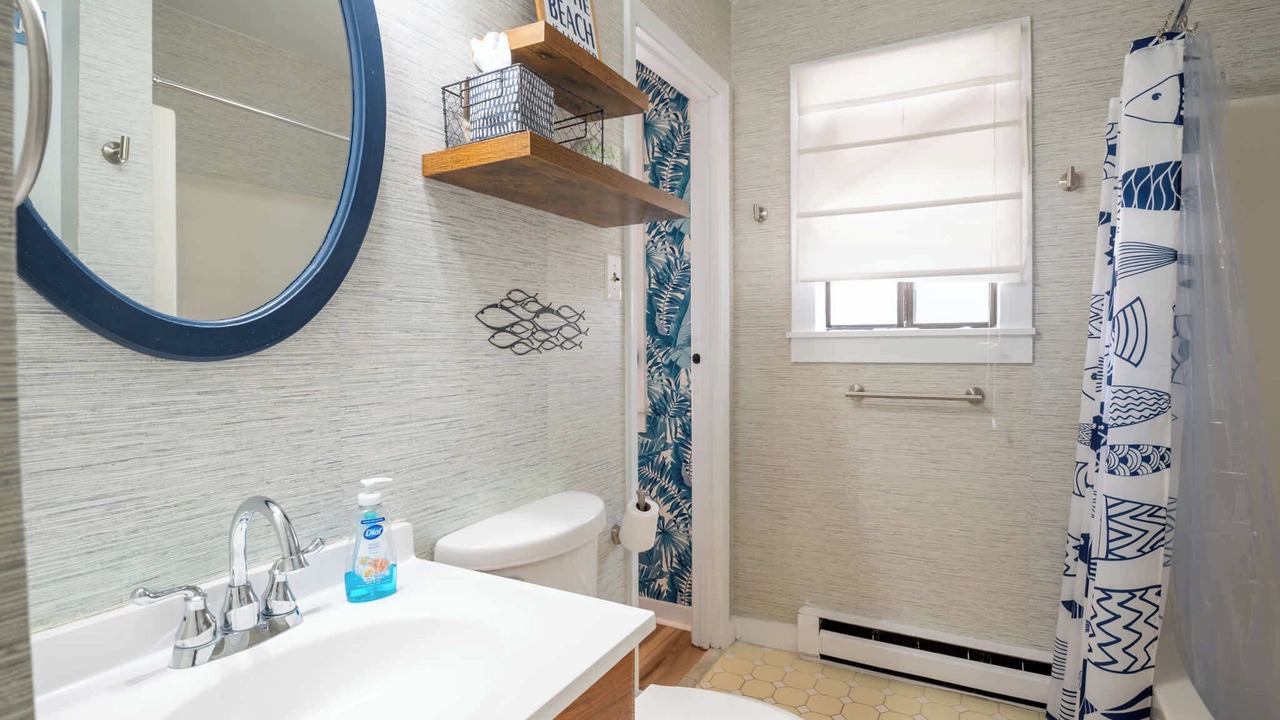 Photo of Bathroom in Tranquil Harbour