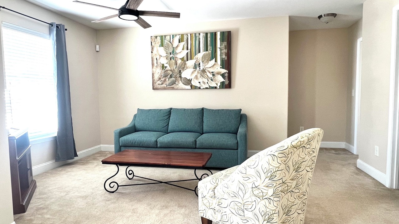 Photo of Livingroom in High Point