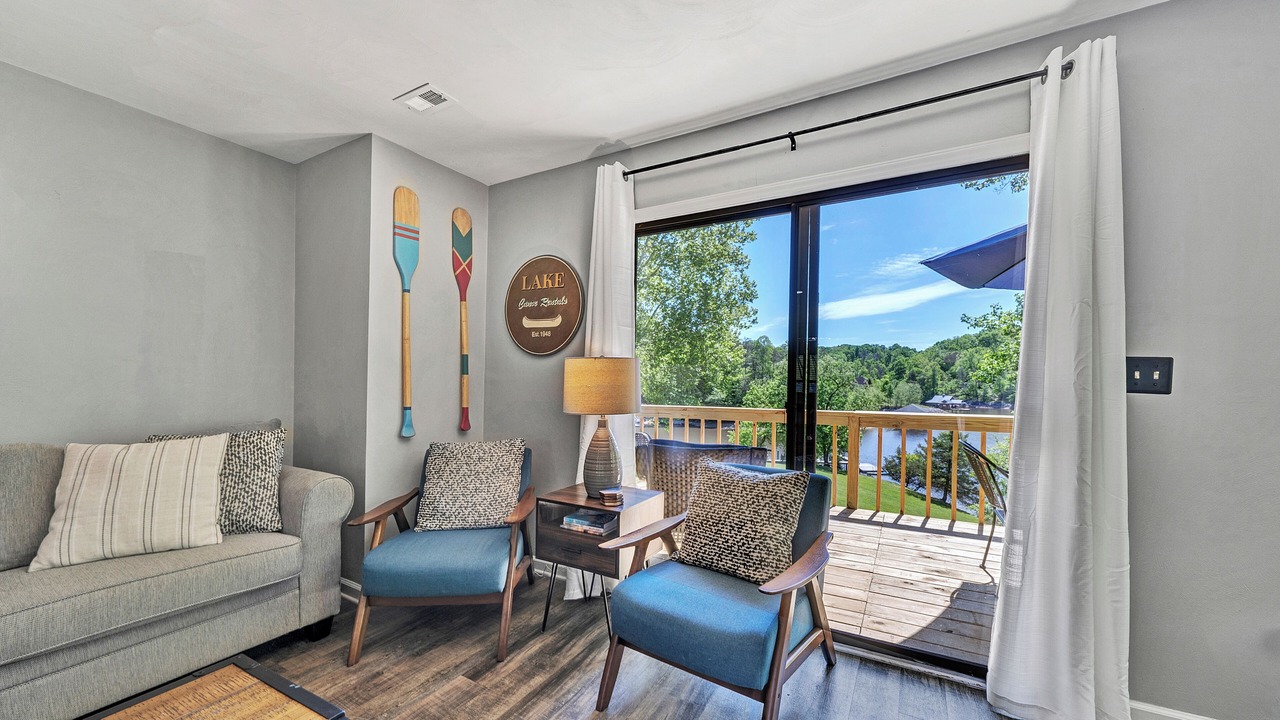 Photo of Livingroom in Goodview