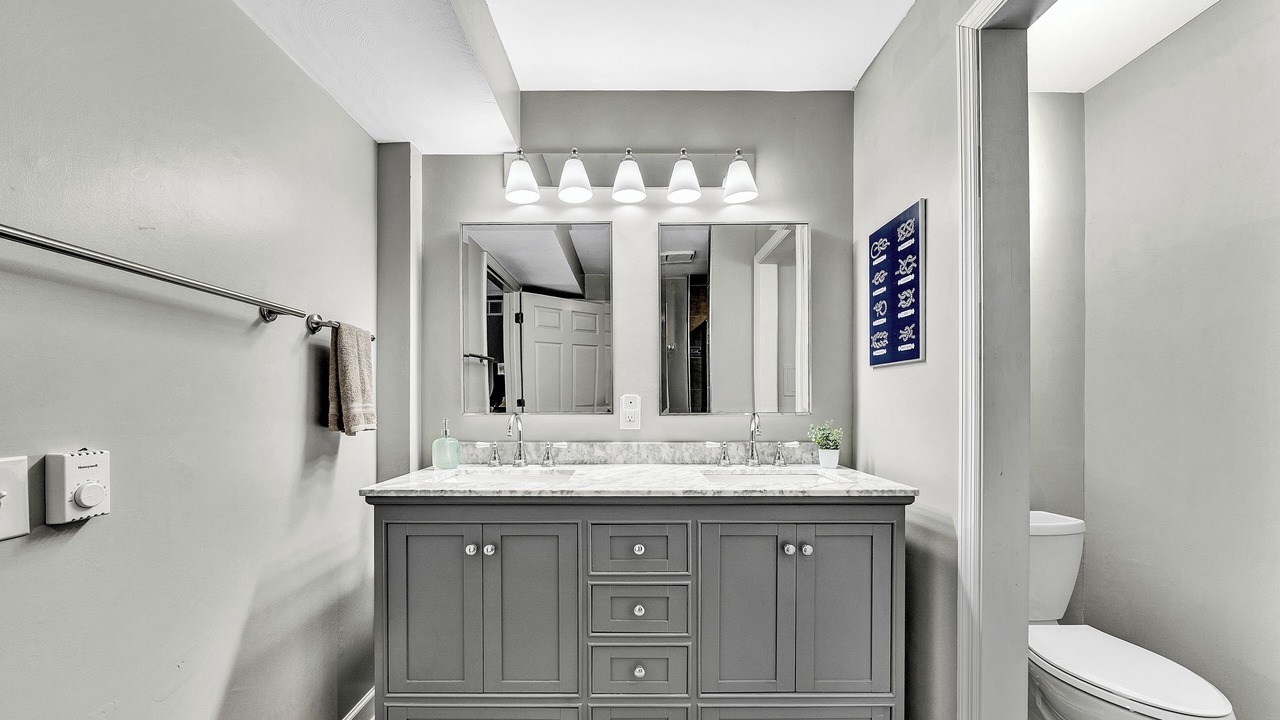 Photo of Bathroom in Goodview